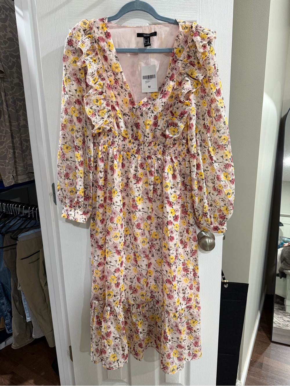 Forever 21 Floral Midi Dress NWT - M